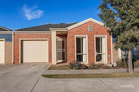 Property photo of 11/17 Crestmont Drive Melton South VIC 3338