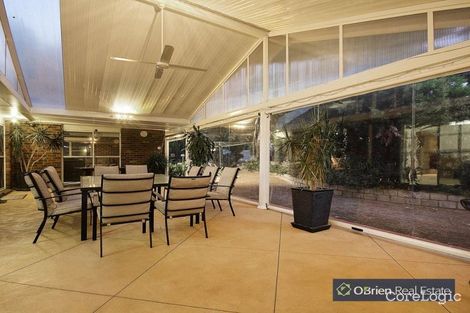 Property photo of 7 Dee Wy Road Narre Warren South VIC 3805