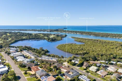 21 Seaview Rd, Banora Point, NSW 2486