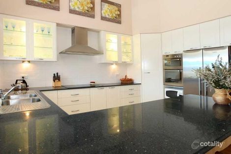 Property photo of 10 Healy Court Mudgeeraba QLD 4213