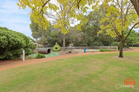 55 Kooralbyn Valley Cres, Jandakot, WA 6164