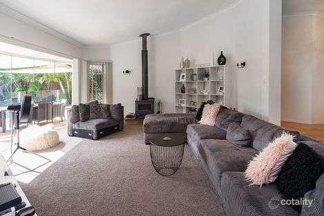 Property photo of 42 Audrey Avenue Helensvale QLD 4212