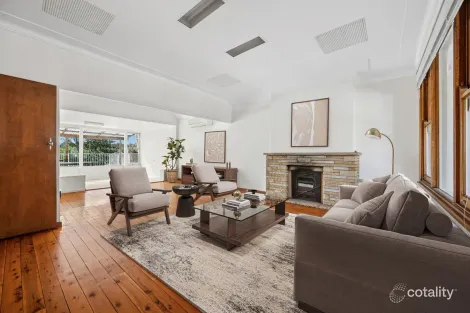 Property photo of 40 Lovett Street Manly Vale NSW 2093