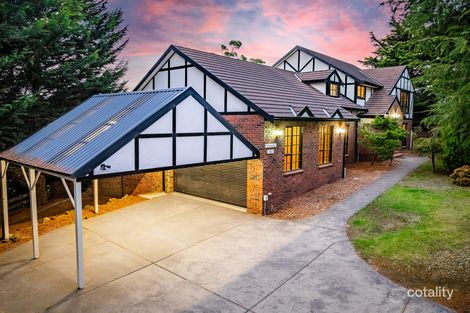 Property photo of 76 Churchill Park Drive Lysterfield South VIC 3156