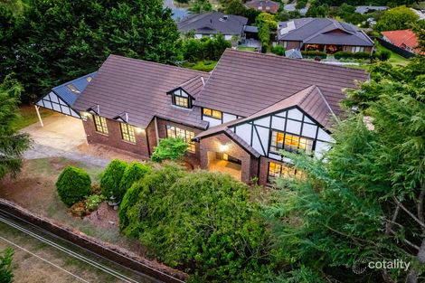 Property photo of 76 Churchill Park Drive Lysterfield South VIC 3156