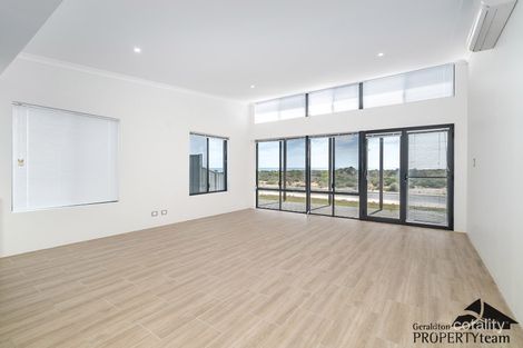Property photo of 207 Glenfield Beach Drive Glenfield WA 6532
