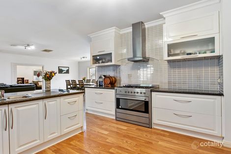 Property photo of 3 Eva Florence Way Narre Warren South VIC 3805