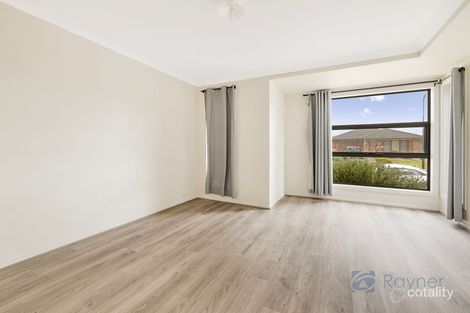 Property photo of 20 Wimpara Crescent Maddingley VIC 3340