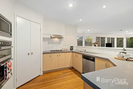 Property photo of 8 Parkside Close Lilydale VIC 3140