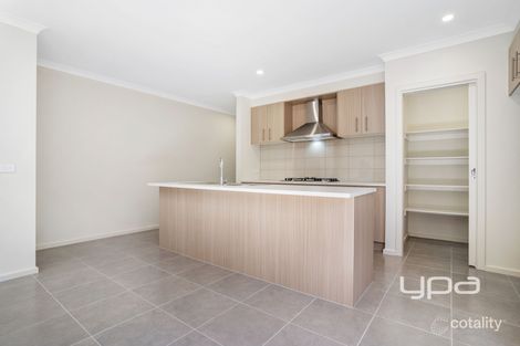 Property photo of 18 Kipling Circuit Diggers Rest VIC 3427