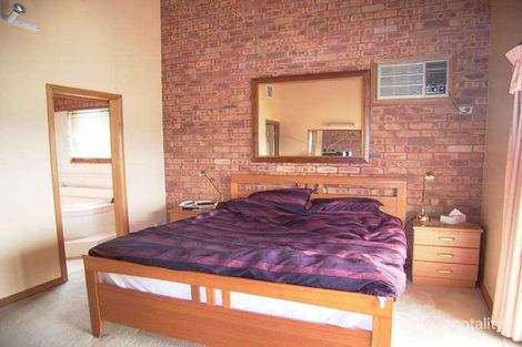 Property photo of 12 Pilbara Place East Albury NSW 2640