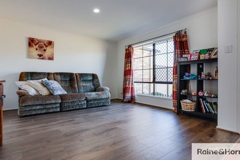 Property photo of 3 Kayannie Street Parkinson QLD 4115