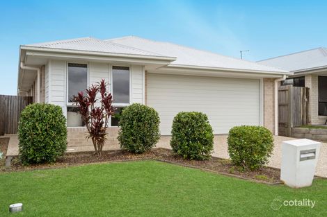 33 Isla St, Park Ridge, QLD 4125