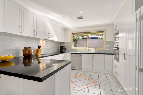 Property photo of 3 Lyons Place West Wodonga VIC 3690