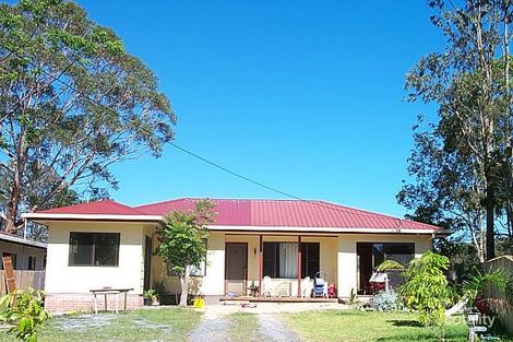 8 Drummer Cres, Emerald Beach, NSW 2456