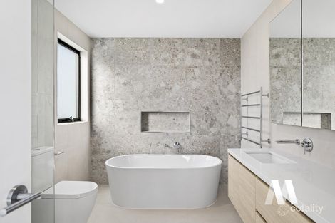 Property photo of 98 Fewster Road Hampton VIC 3188