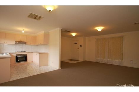 Property photo of 2/5 Lovat Court Coolaroo VIC 3048
