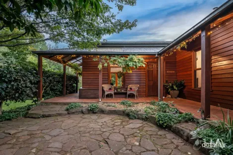 3 Bonney St, Deloraine, TAS 7304