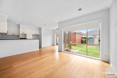 Property photo of 48 Amberlea Circuit Taylors Hill VIC 3037
