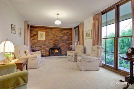 Property photo of 3 Prunella Close Doncaster VIC 3108