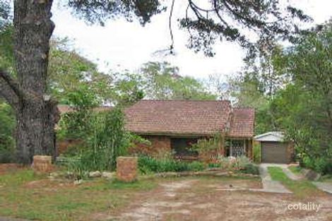 18 Ulolo Ave, Hornsby Heights, NSW 2077