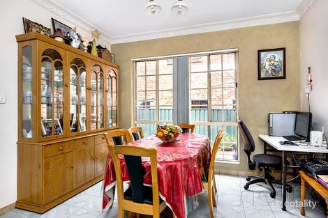 Property photo of 2/131 Boronia Road Greenacre NSW 2190