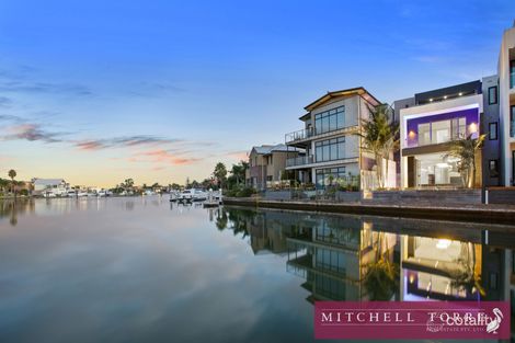 Property photo of 25 Admirals Quay Patterson Lakes VIC 3197