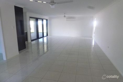 53 Botanical Dr, Ooralea, QLD 4740