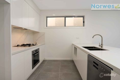 Property photo of 82 Fairway Drive Norwest NSW 2153