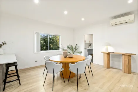 Property photo of 22 St Johns Avenue Mangerton NSW 2500