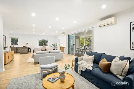 Property photo of 22 St Johns Avenue Mangerton NSW 2500