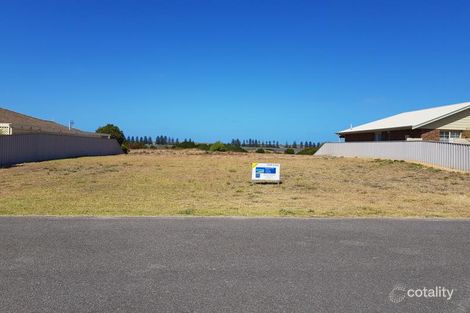 Property photo of 8 Excelsior Parade Hindmarsh Island SA 5214