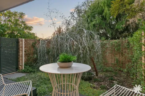 Property photo of 1/29 Eric Street Como WA 6152