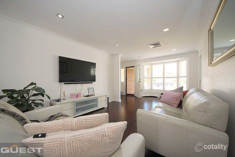 Property photo of 8 Amberdale Avenue Picnic Point NSW 2213