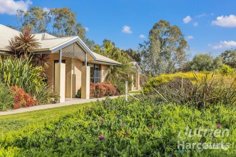 Property photo of 5 Bateman Drive Echuca VIC 3564