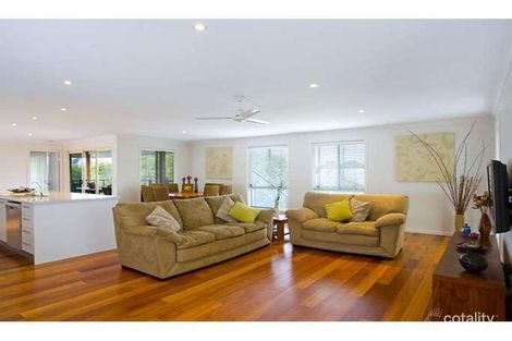 Property photo of 2 Yallara Court Noosa Heads QLD 4567