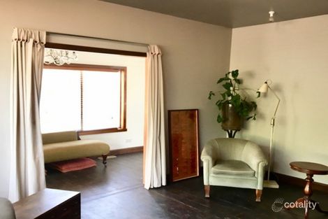 Property photo of 106 Raglan Street Daylesford VIC 3460