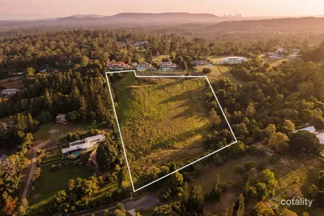 254 Moons Lane, Brookfield, QLD 4069