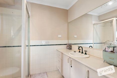 Property photo of 132 Kurrajong Road Narre Warren VIC 3805