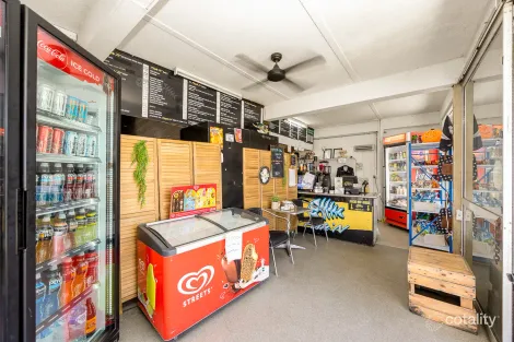 Property photo of 184 Hornibrook Esplanade Clontarf QLD 4019