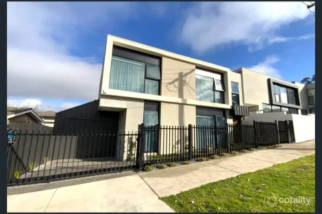 77 Price St, Essendon, VIC 3040