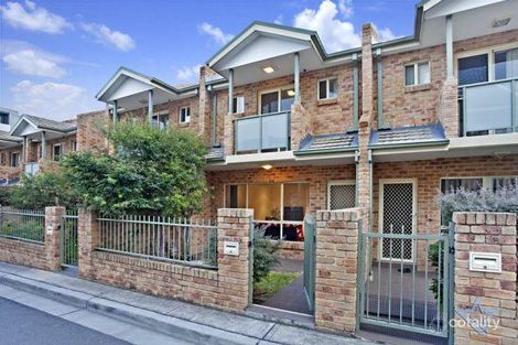 Property photo of 17/1-9 Eleanor Street Rosehill NSW 2142