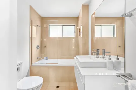 Property photo of 46 Enterprise Street Sunshine Beach QLD 4567