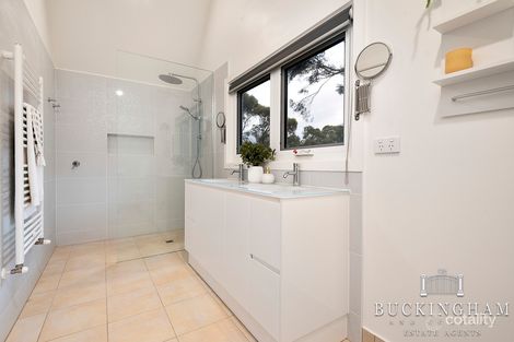 Property photo of 85 Para Road Montmorency VIC 3094