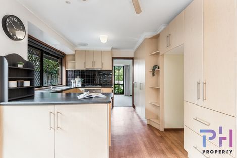 Property photo of 1 Taplan Court Golden Square VIC 3555