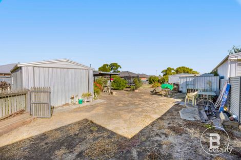 Property photo of 29 Hertford Street Sebastopol VIC 3356
