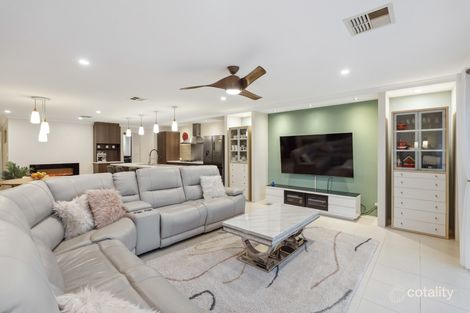 Property photo of 23 Fineview Crescent Carramar WA 6031