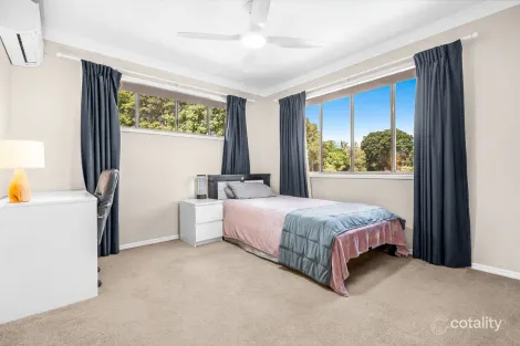 Property photo of 32 Spurs Drive Wellington Point QLD 4160
