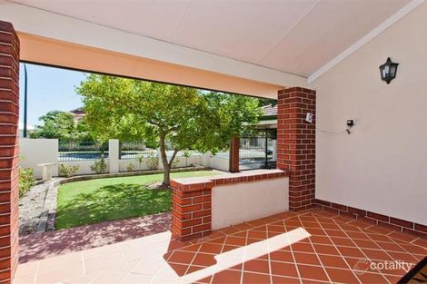 Property photo of 96 Essex Street Wembley WA 6014