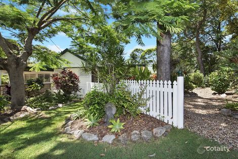 Property photo of 17 Crees Parade Dicky Beach QLD 4551